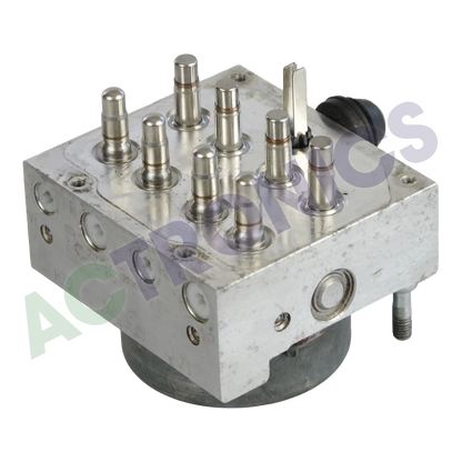 ABS Bosch 8 ABS Hydraulisch blok met pompmotor | Gereviseerd | Incl. €100,00 statiegeld